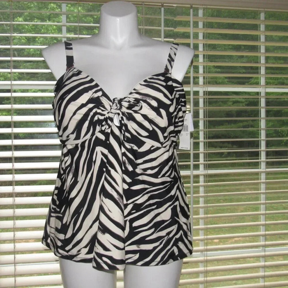 NWT RAISINS Zanzibar Tankini Cream Black Swim Top Plus Size 24W - Picture 1 of 4